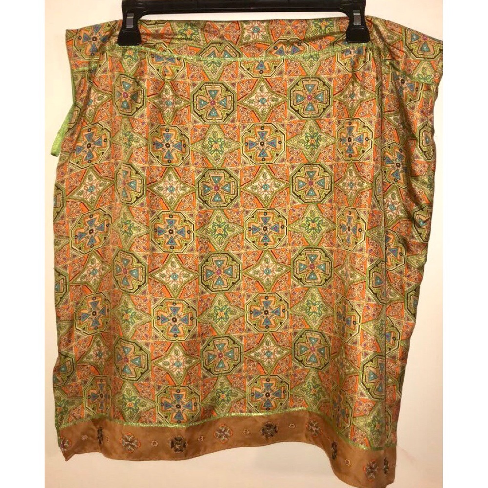 100% SILK Skirt / Aztec Pattern✨ Valerie Stevens